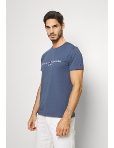 Tommy Hilfiger Men's Front... 2
