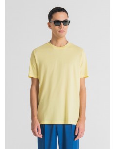 Camiseta regular fit de...