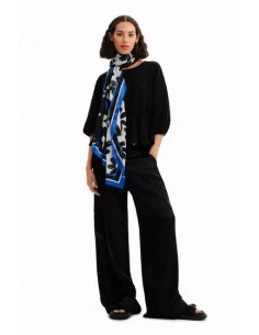 Rectangular flower scarf... 2