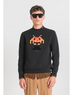 Regular fit plush... 2