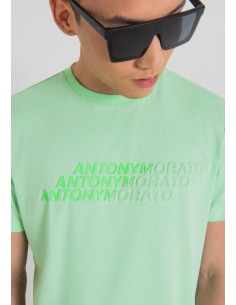 Camiseta regular fit de...