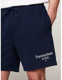 Pantalón corto de deporte... 2