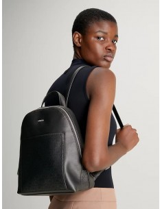 Calvin Klein Logo Round...