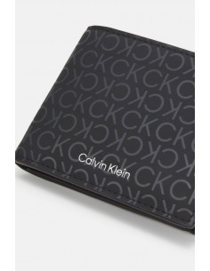 Calvin Klein Monogram...