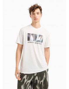 Regular fit abstract logo... 2