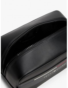 Neceser con logo metálico... 2