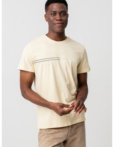 Camiseta con logo en el pecho de...