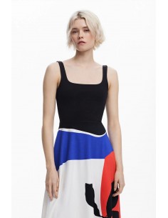 Vestido diseñado por Mr.... 2