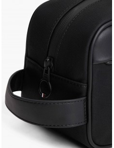 Tommy Hilfiger Mixed Panel... 2