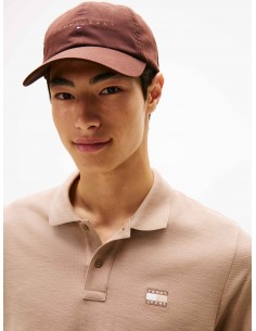 Polo de piqué con parche de...