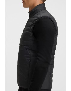 Chaleco repelente al agua... 2