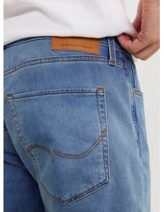 Pantalones cortos vaqueros... 2