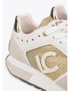 Lola Casademunt Sneakers... 2