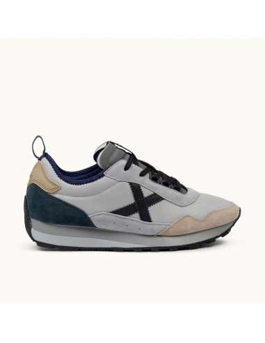 MUNICH UM 89 Sneakers