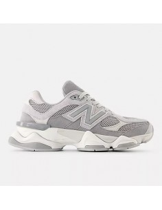 New Balance 9060 Sneakers