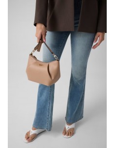 Guess Amorette Shoulder Bag 2