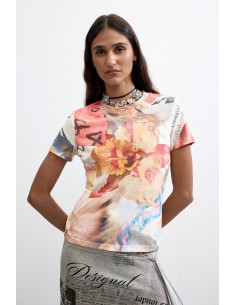 Camiseta Estampada Flores...