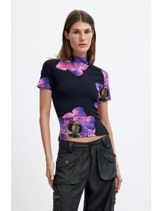 Camiseta Estampada Lacroix...