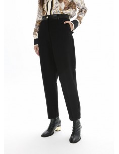 Pantalón fit con cinturilla... 2